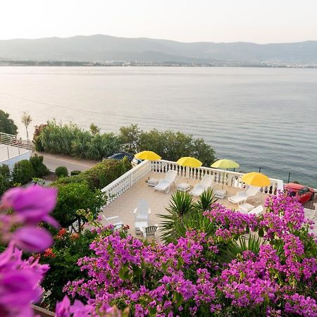 Villa Fjaba - By The Sea - With The Big Terraces & Great Sea View Trogir Exteriör bild