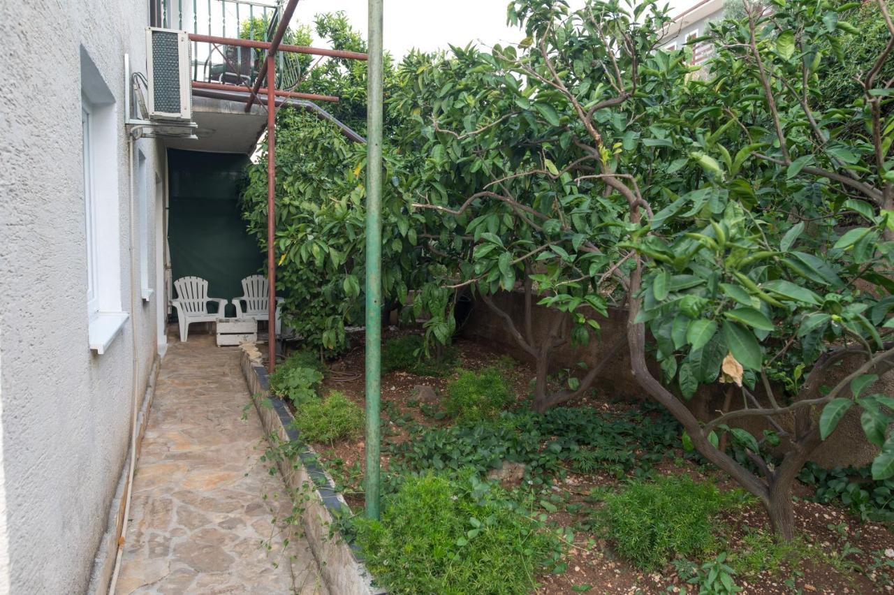 Villa Fjaba - By The Sea - With The Big Terraces & Great Sea View Trogir Exteriör bild