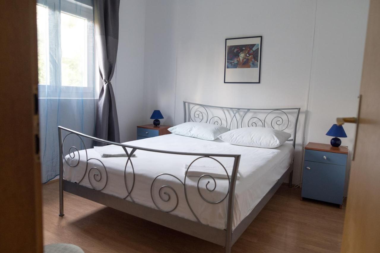 Villa Fjaba - By The Sea - With The Big Terraces & Great Sea View Trogir Exteriör bild
