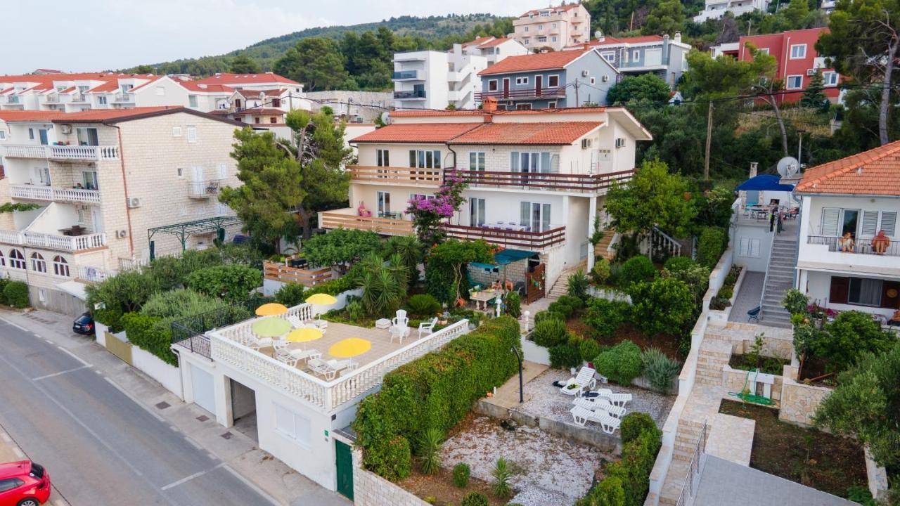 Villa Fjaba - By The Sea - With The Big Terraces & Great Sea View Trogir Exteriör bild