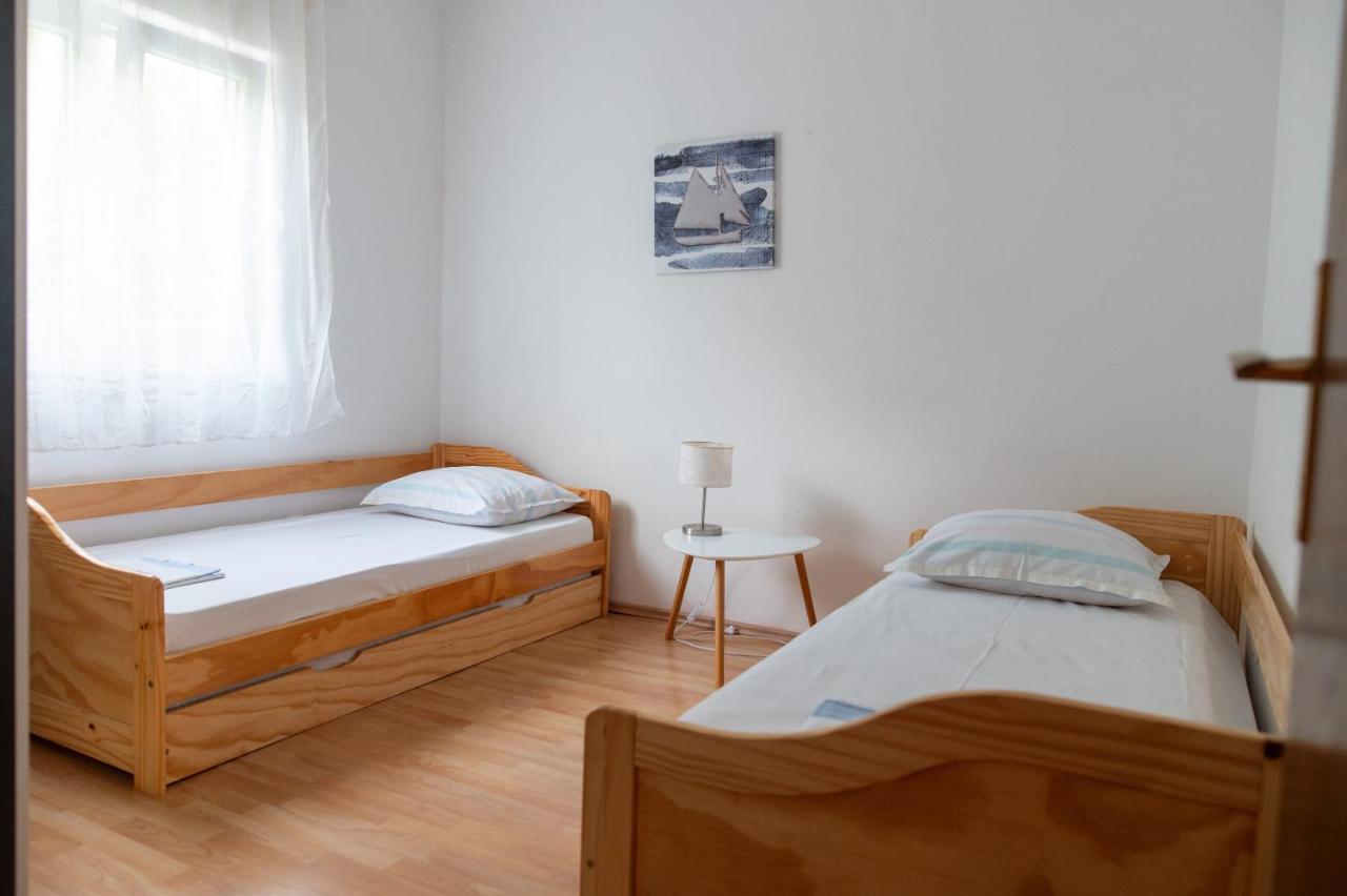 Villa Fjaba - By The Sea - With The Big Terraces & Great Sea View Trogir Exteriör bild