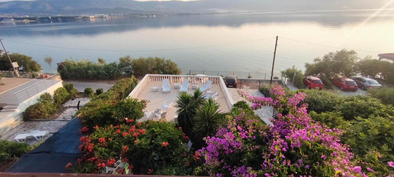 Villa Fjaba - By The Sea - With The Big Terraces & Great Sea View Trogir Exteriör bild