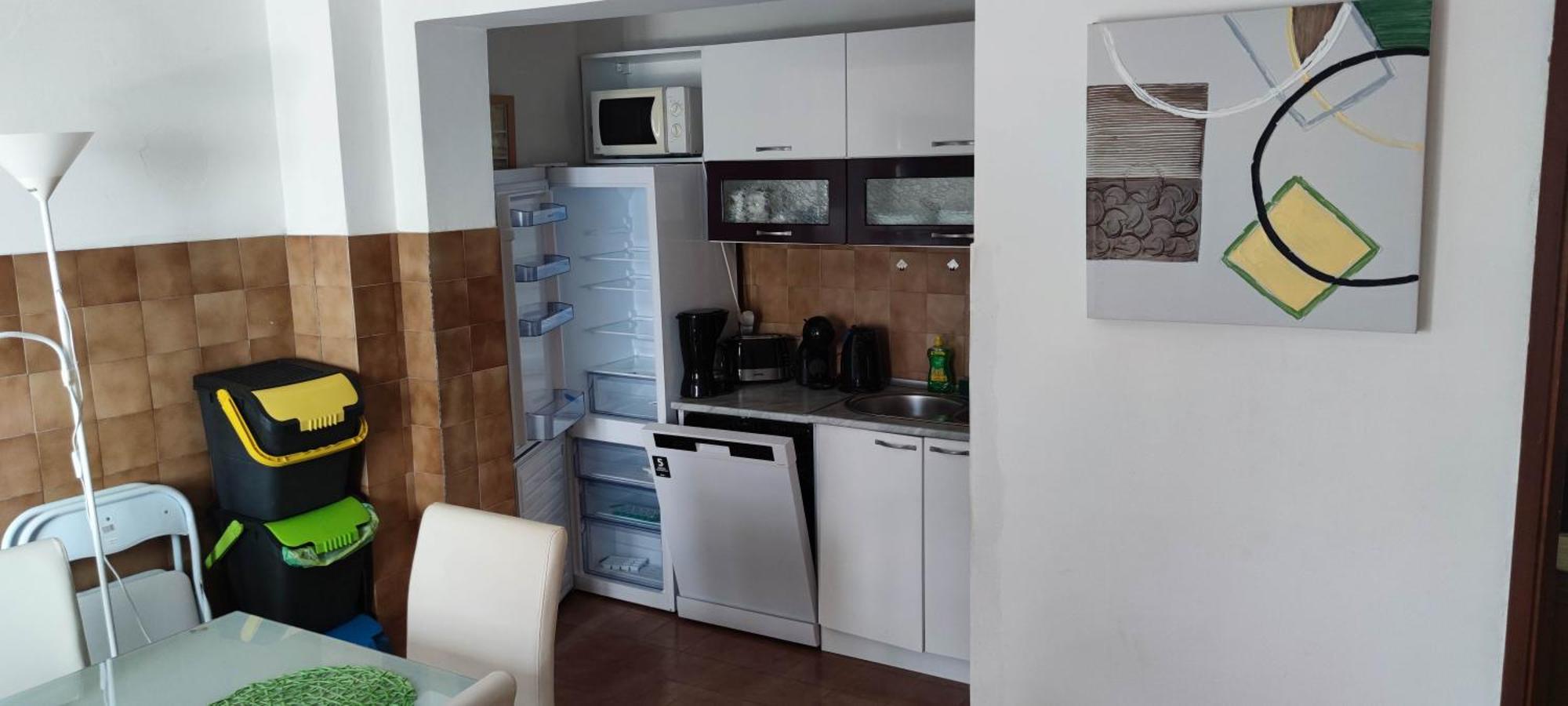 Villa Fjaba - By The Sea - With The Big Terraces & Great Sea View Trogir Rum bild